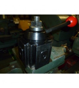 AXA100 adaptor stud for hercus 260---part No.QC-03