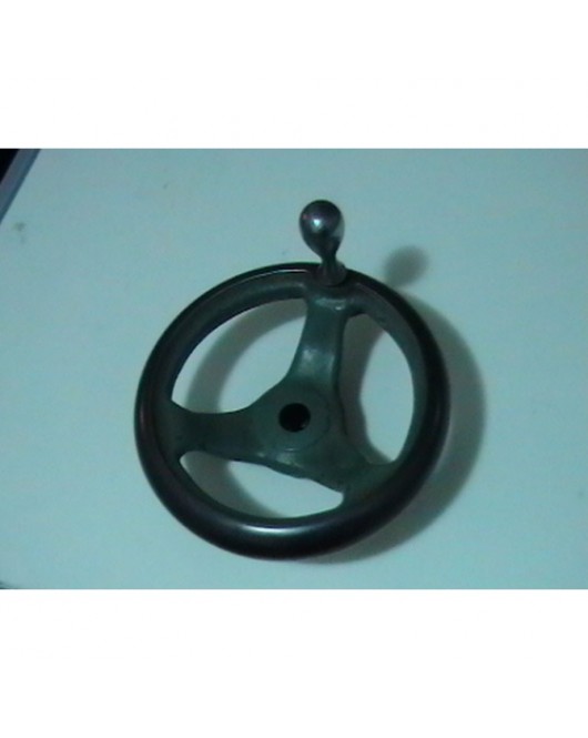 Hercus apron handwheel--part Nos.26 or 5H633