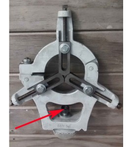 New Hercus 260 fixed steady clamp bolt nut---part No.5H986