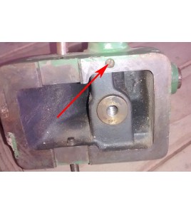 NEW Hercus tailstock cam shaft keep screw--part No.5H81, 624