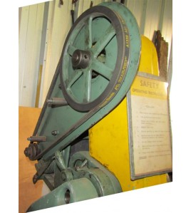 hercus 9 motor cover/guard mounting assy--part Nos.647, 650