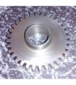 Hercus 9 gearbox handle - tumbler idler gear--part No.349