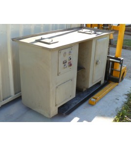 hercus 9 lathe cabinet--part No.cab58