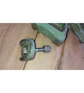 NEW hercus fixed steady clamp bolt set---part No.5H984