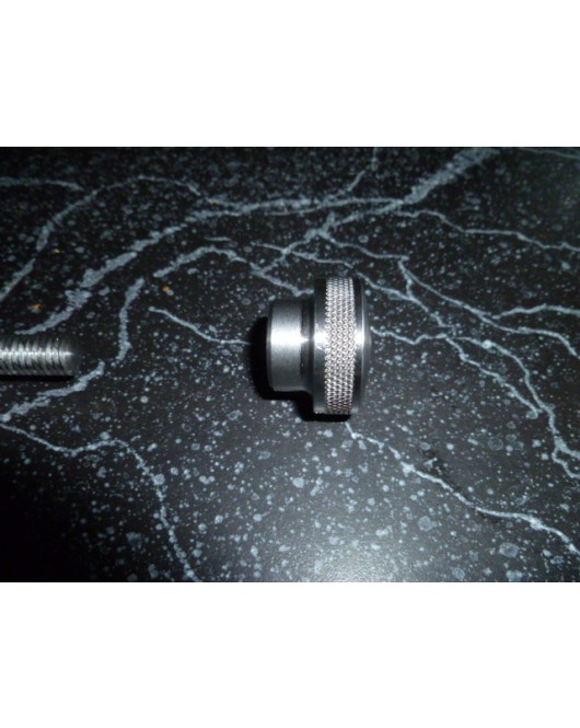 NEW Hercus knurled cover knob__part No.650